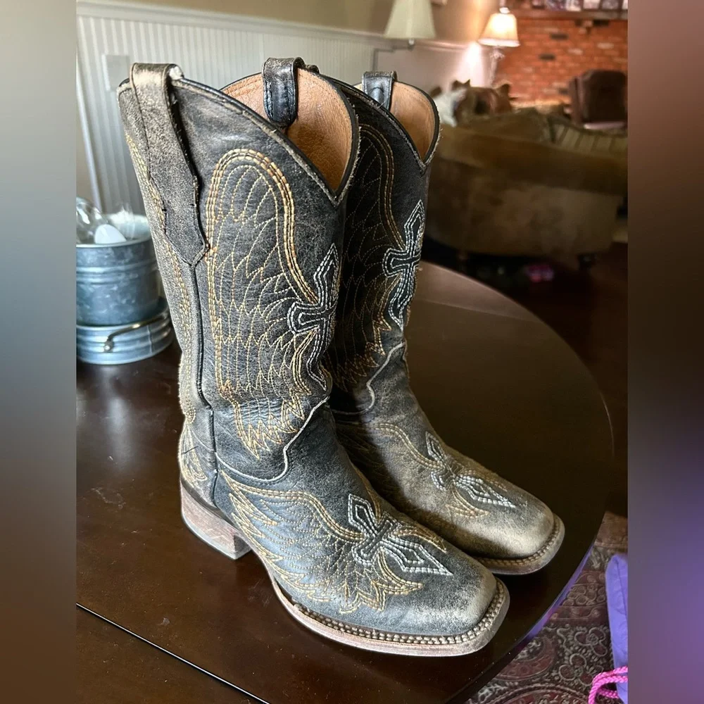 Girls Corral Boots size 2 - Picture 4 of 6